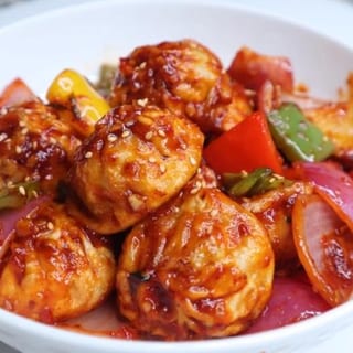 Chilli Chicken Momos